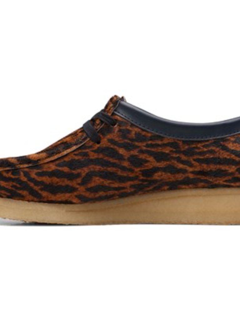 Clarks - Womens Wallabee Shoes, Size 7.5 Us Womens, Color Brown/Black.